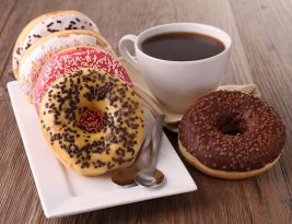 راهنمای پخت چند شيريني خانگی بدون فر